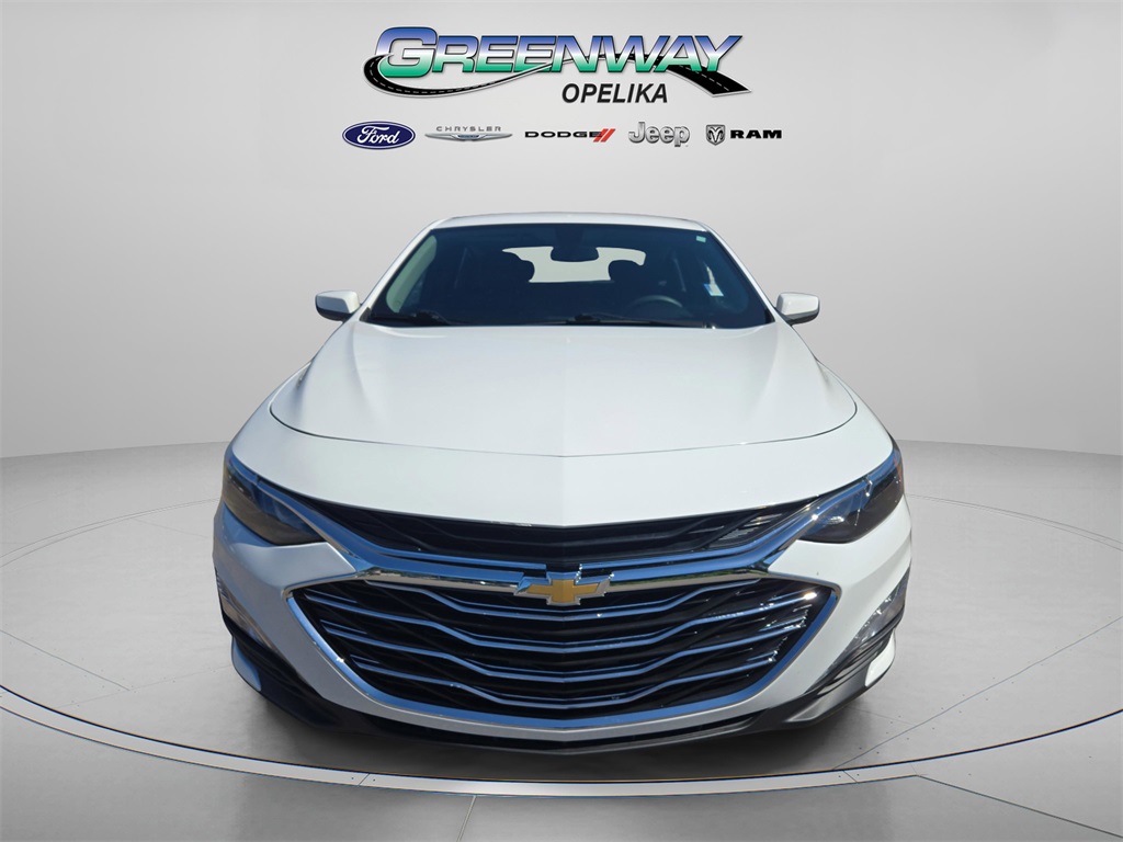 Used 2020 Chevrolet Malibu 1LT with VIN 1G1ZD5ST1LF031493 for sale in Opelika, AL