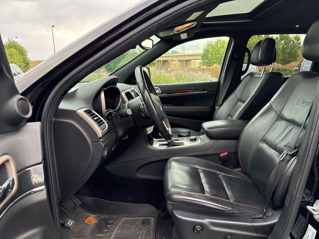 2017 Jeep Grand Cherokee Limited Anniversary Edition photo 10