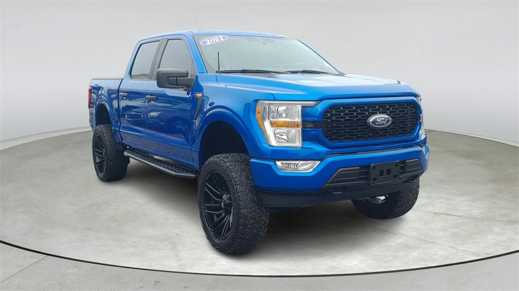 2021 Ford F-150 XL's photo