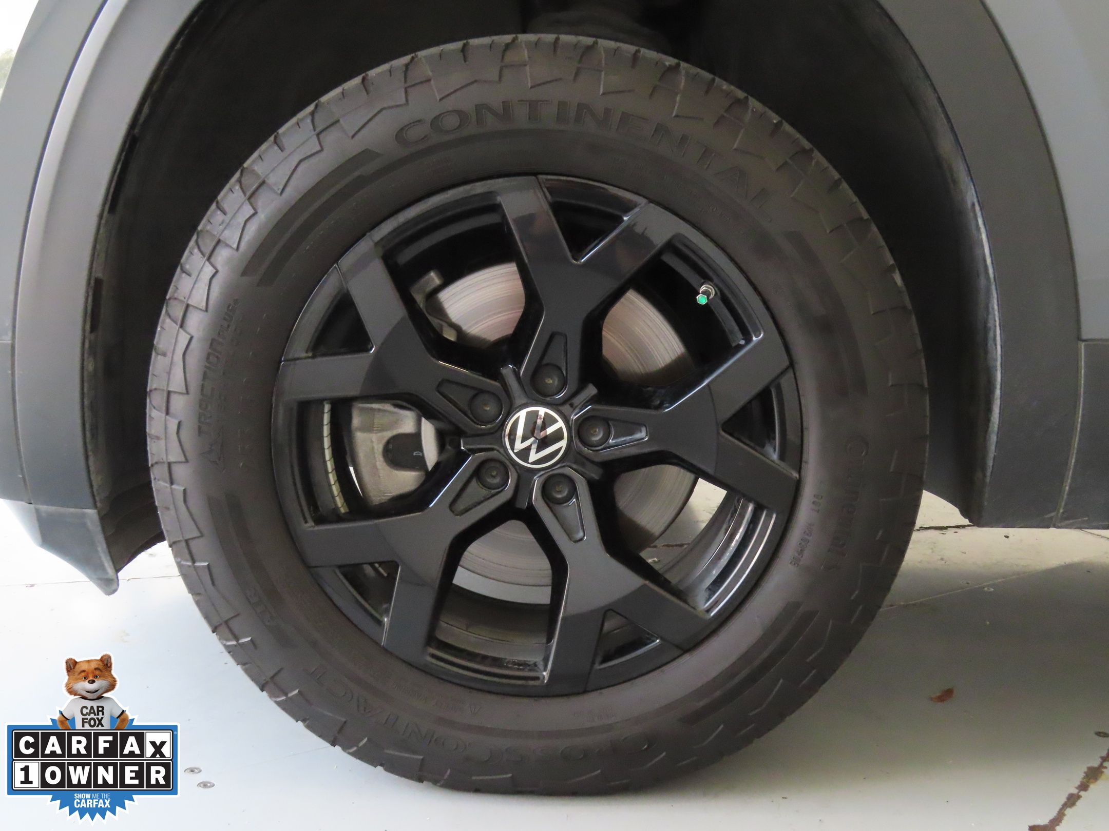 2024 Volkswagen Atlas Peak Edition SEL photo 25