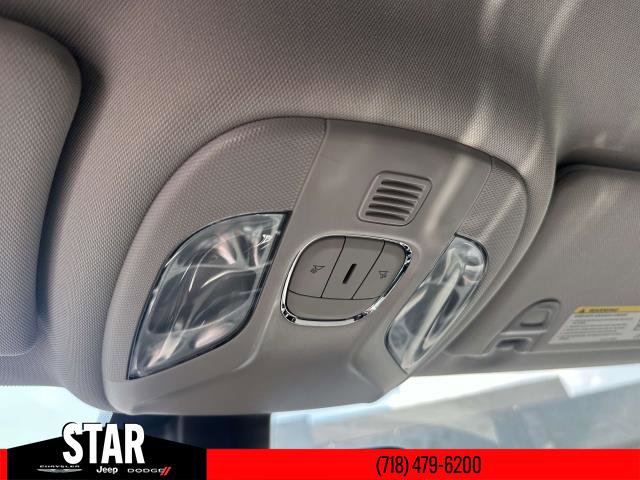 2022 Jeep Compass Limited photo 26