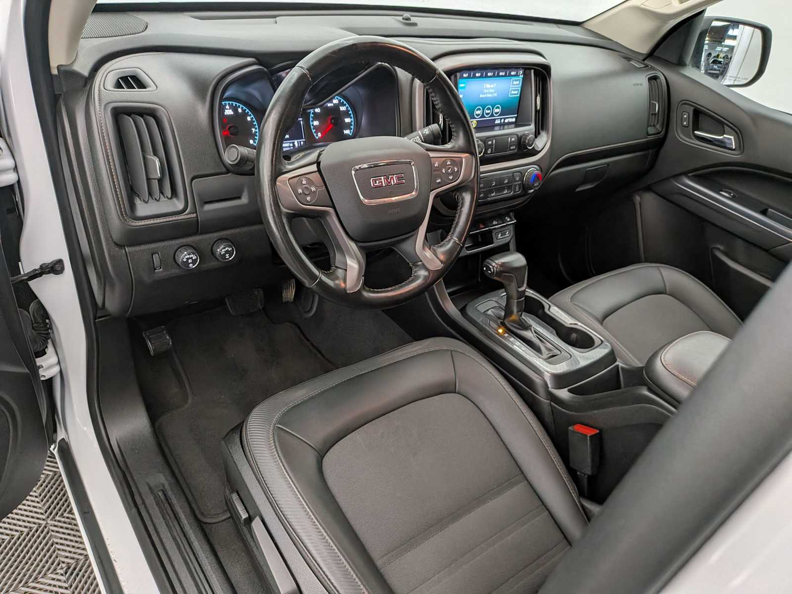 2021 Gmc Canyon AT4 photo 2