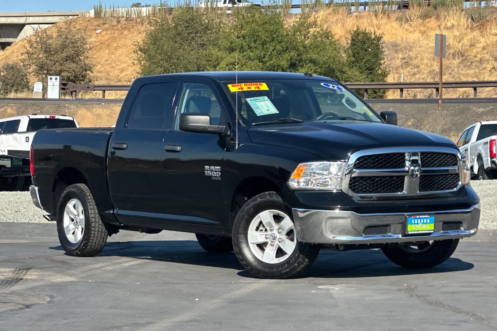 2022 Ram 1500 Classic Tradesman photo 2