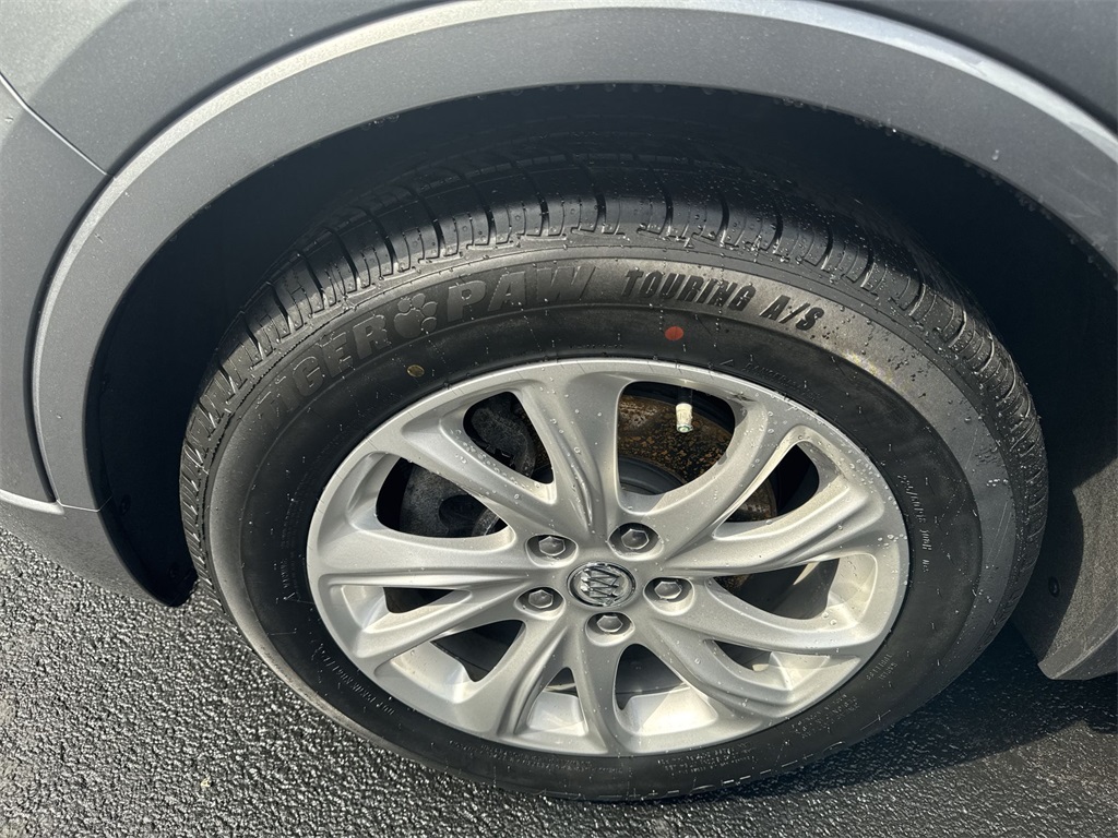 2020 Buick Envision Preferred photo 16