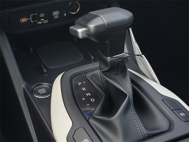 2025 Kia K4 GT-Line photo 22