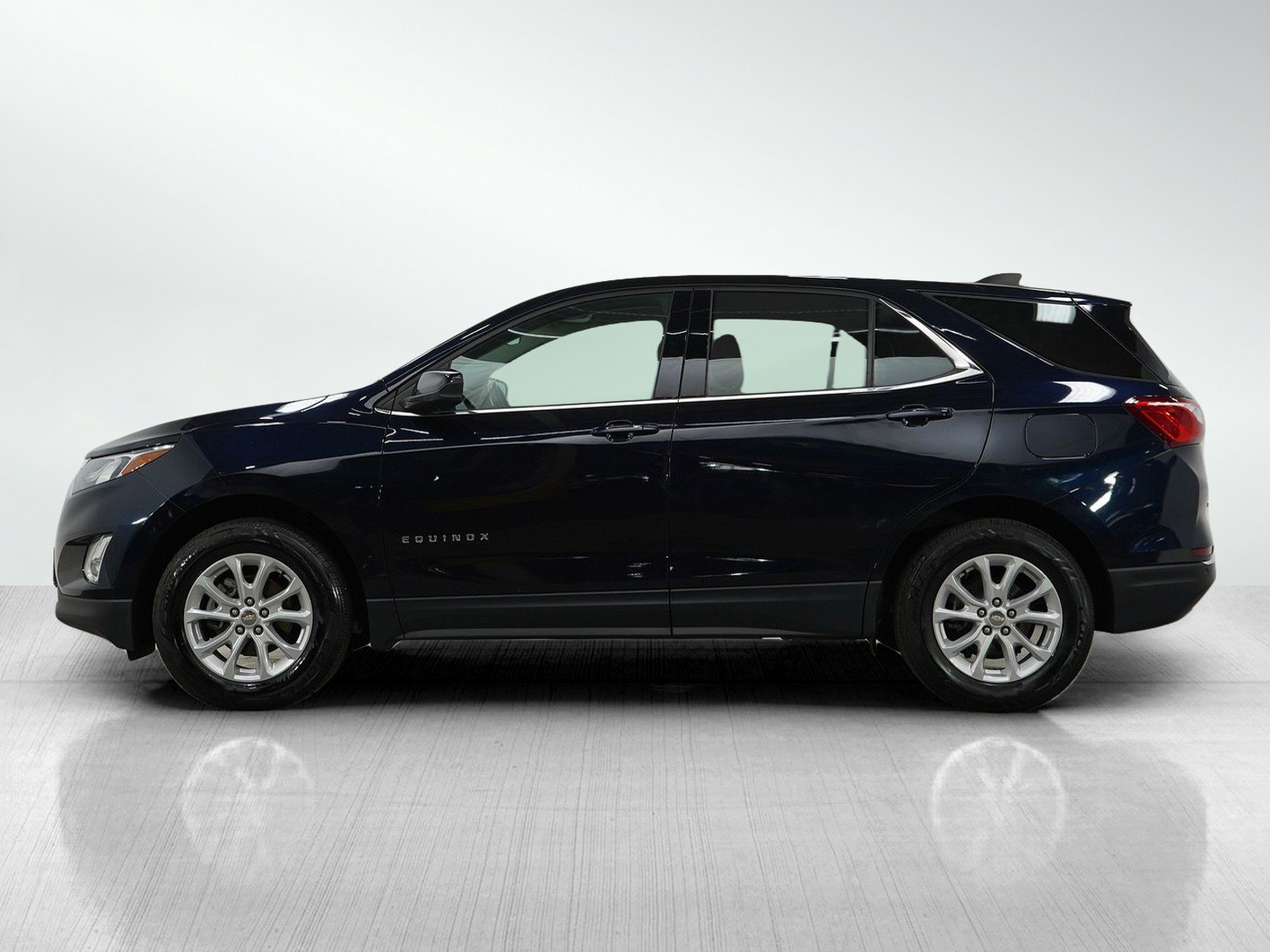 Used 2020 Chevrolet Equinox LT with VIN 3GNAXUEV1LS602633 for sale in Roseville, Minnesota