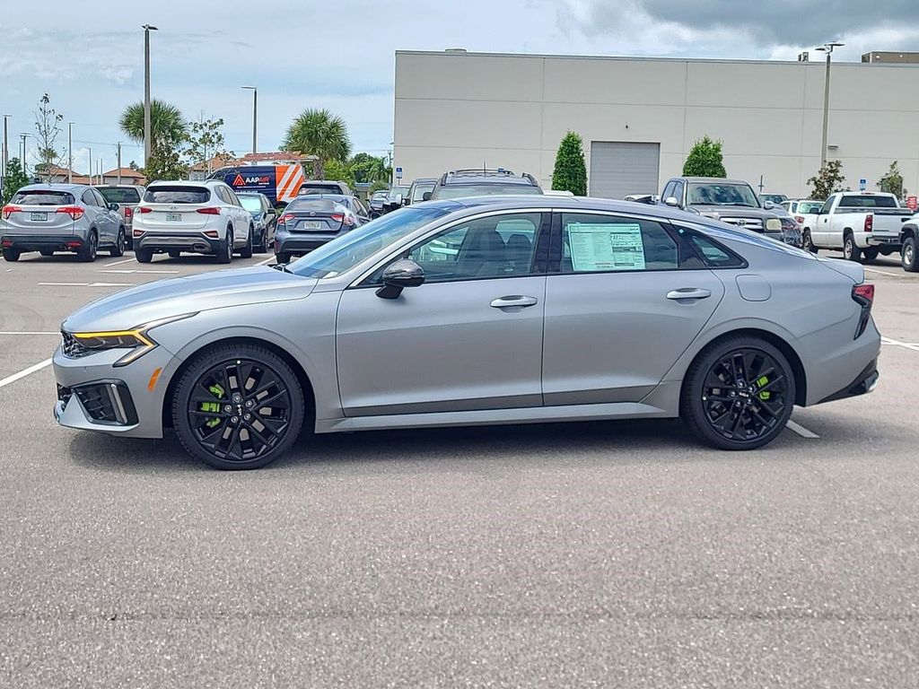 2026 Kia K5 GT photo 8