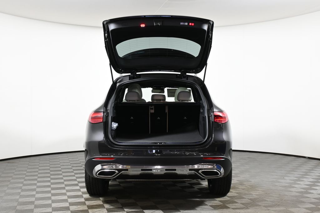 2025 Mercedes Benz GLC 300 4MATIC photo 26