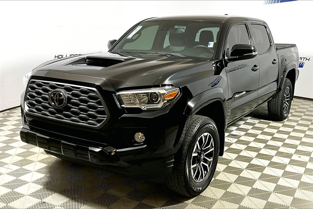 2021 Toyota Tacoma TRD Sport's photo