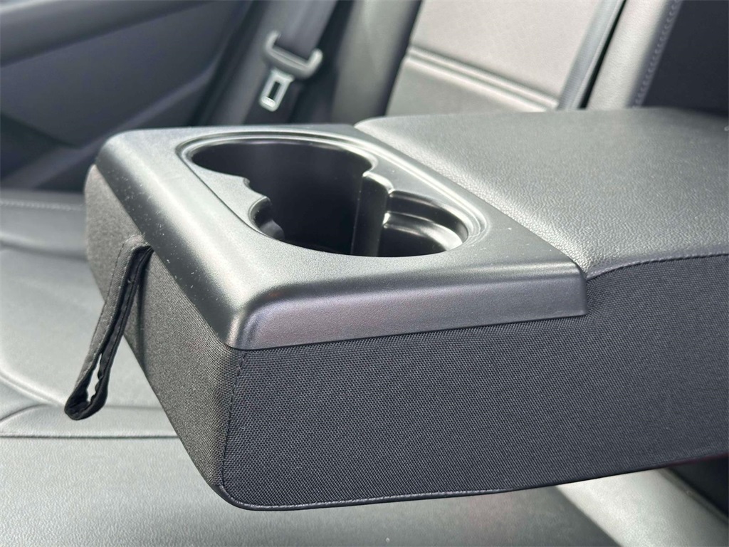 2020 Volkswagen Passat 2.0T R-Line photo 11