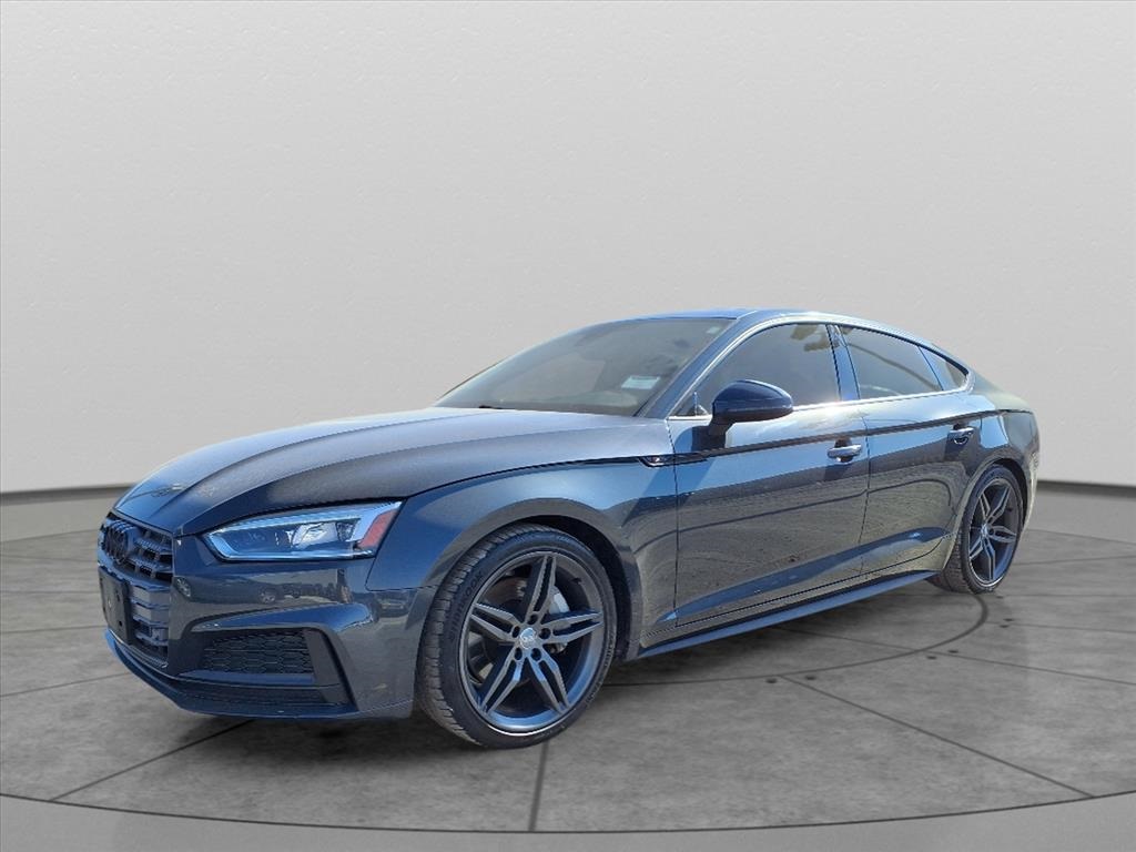 2018 Audi A5 2.0T Premium Plus Quattro photo 2