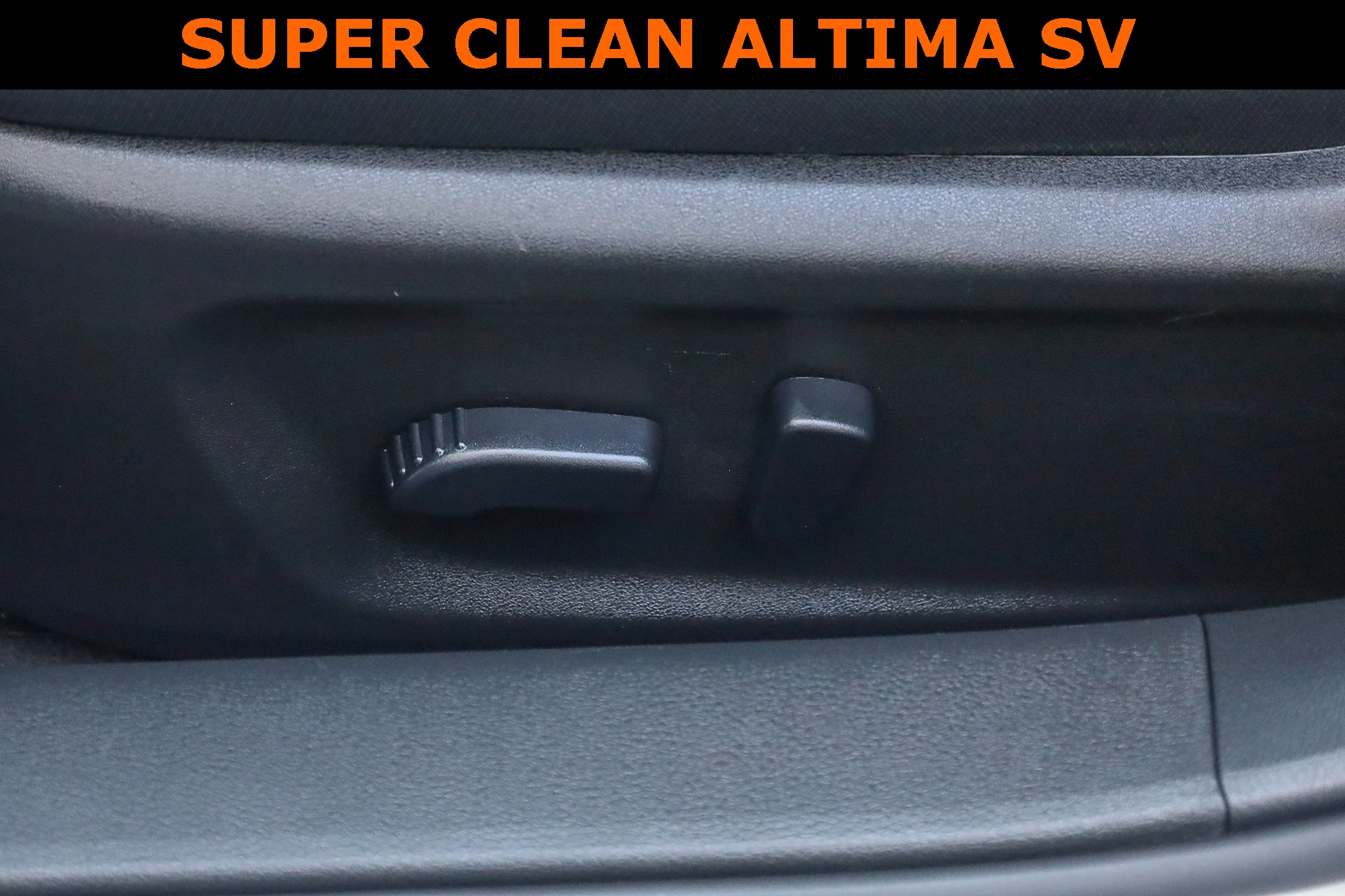 2024 Nissan Altima 2.5 SV photo 10