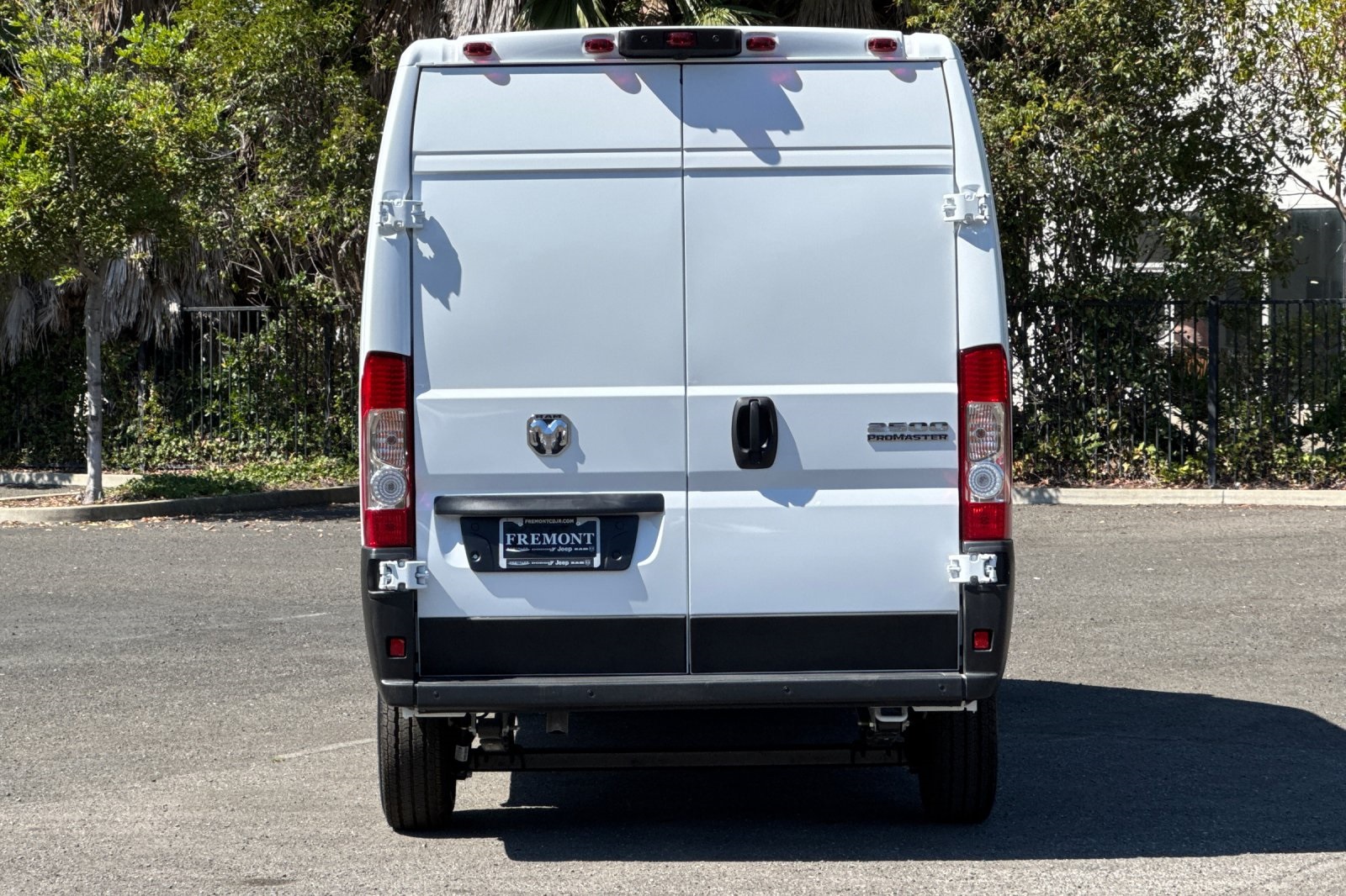 2026 Ram ProMaster 2500 photo 3