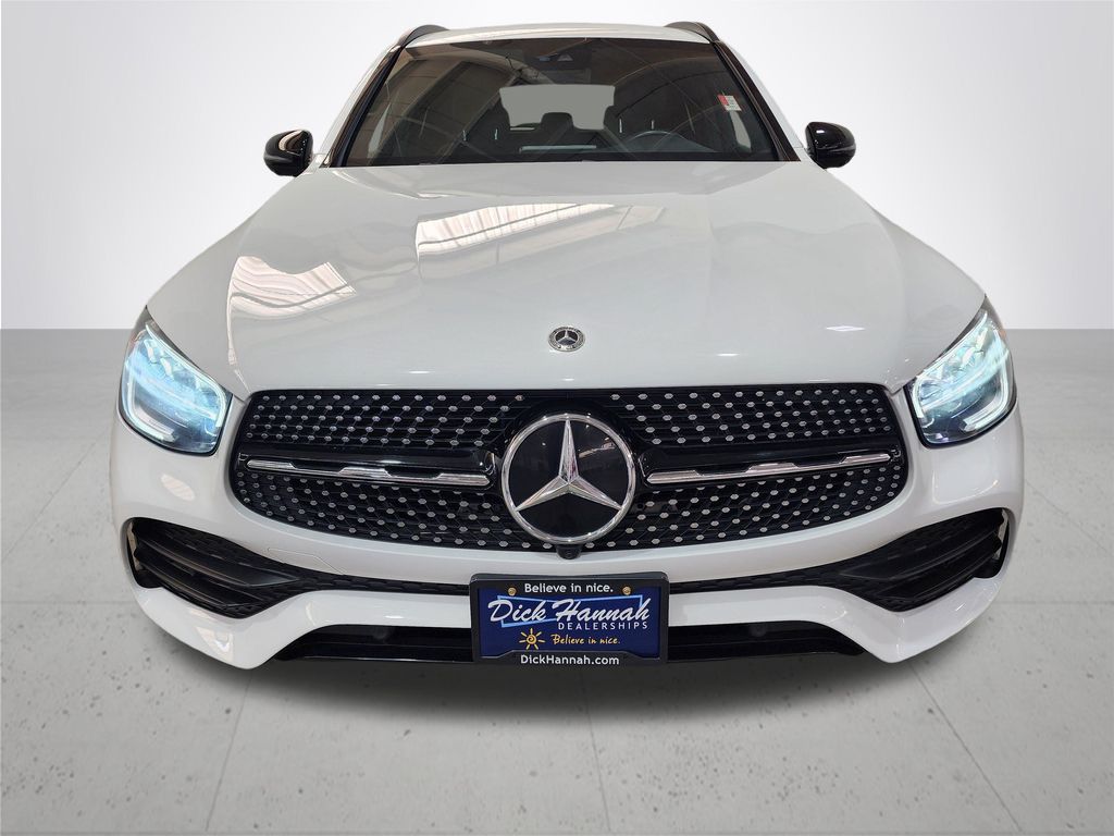 2022 Mercedes Benz GLC 300 4MATIC photo 3