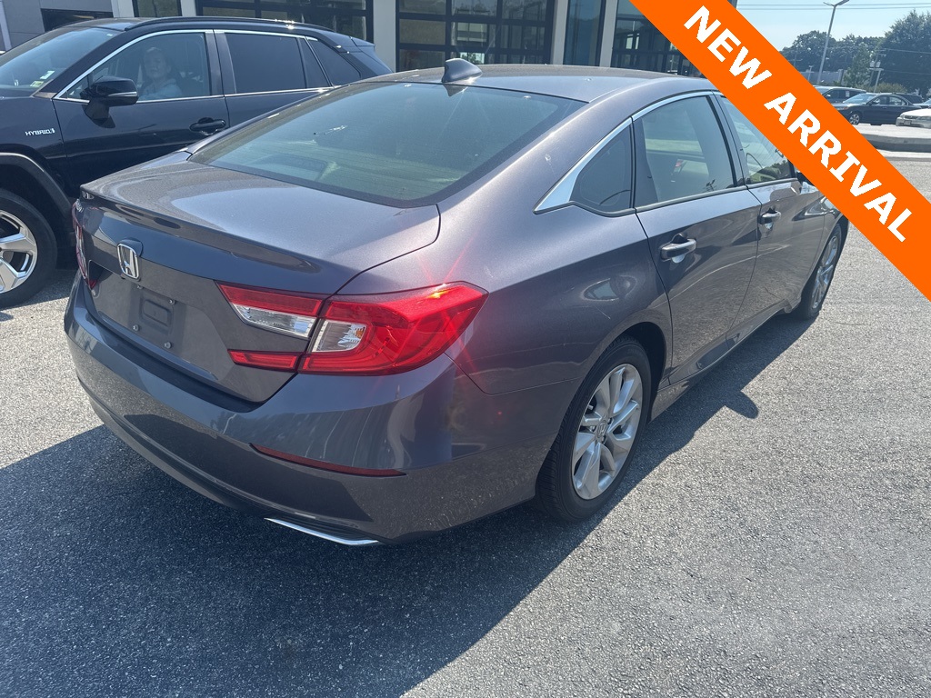 2019 Honda Accord LX photo 4