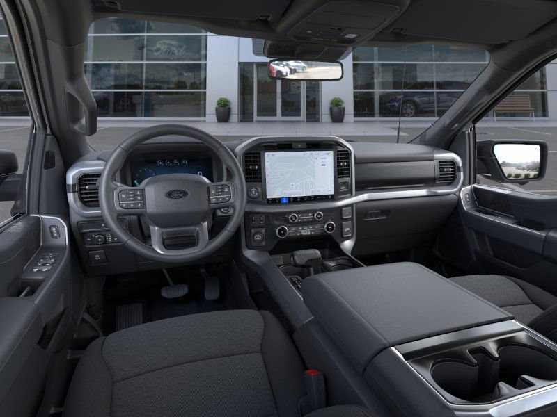 2025 Ford F-150 XLT photo 9