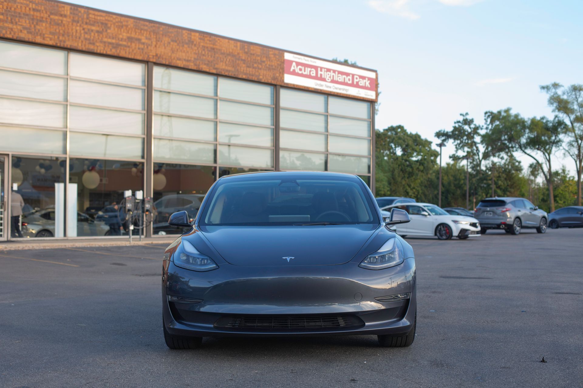 2023 Tesla Model 3 Long Range photo 2
