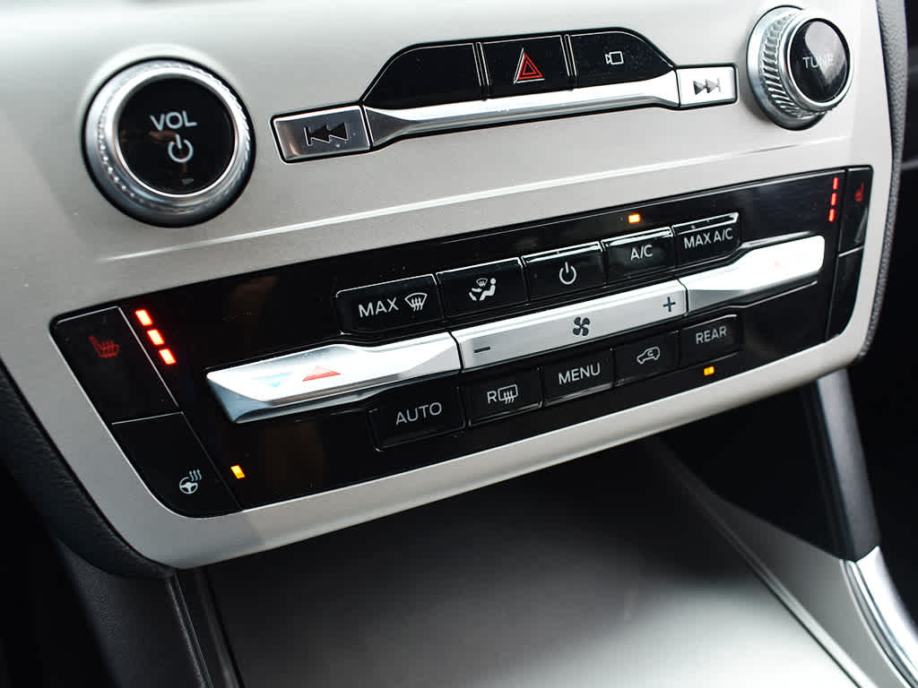 2022 Ford Explorer Timberline photo 19