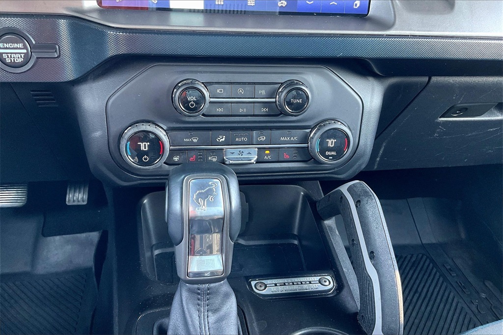 2021 Ford Bronco Outer Banks photo 30