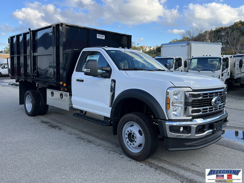 2025 Ford F-550 XL photo 4