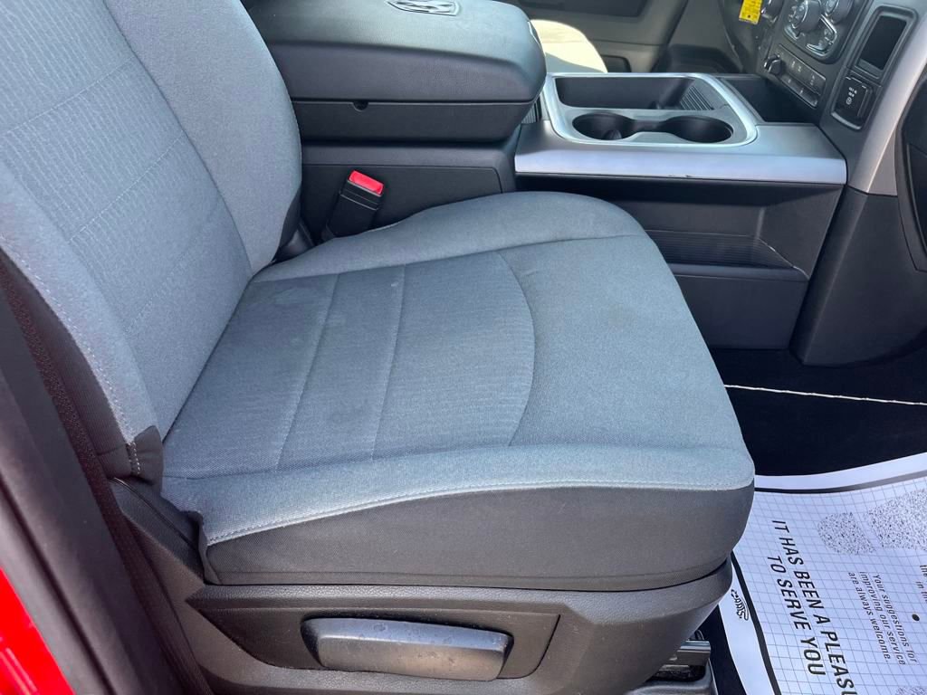 2023 Ram 1500 Classic SLT photo 25