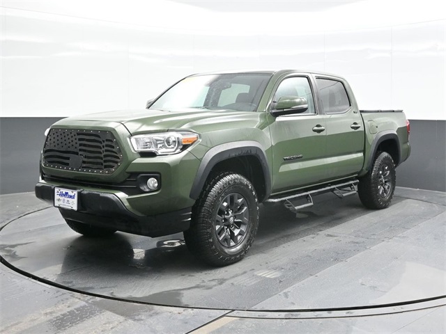2021 Toyota Tacoma SR5's photo