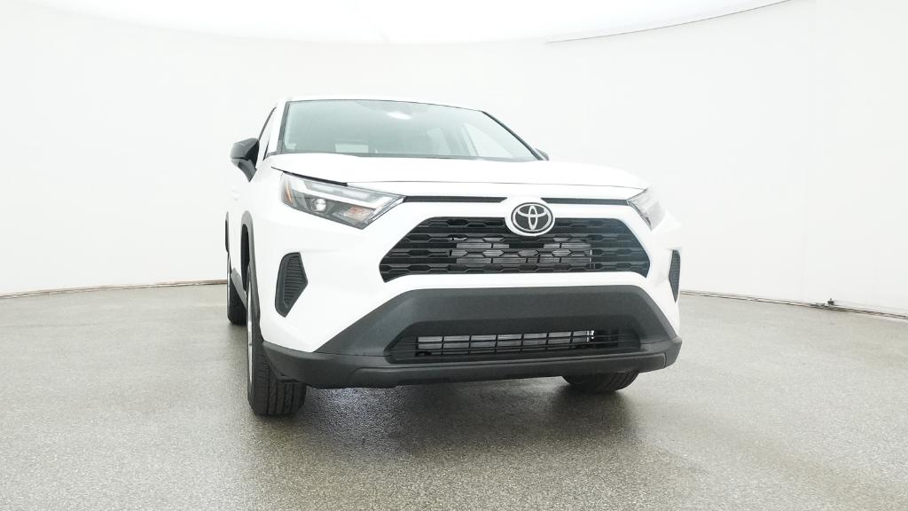 2025 Toyota RAV4 LE photo 31