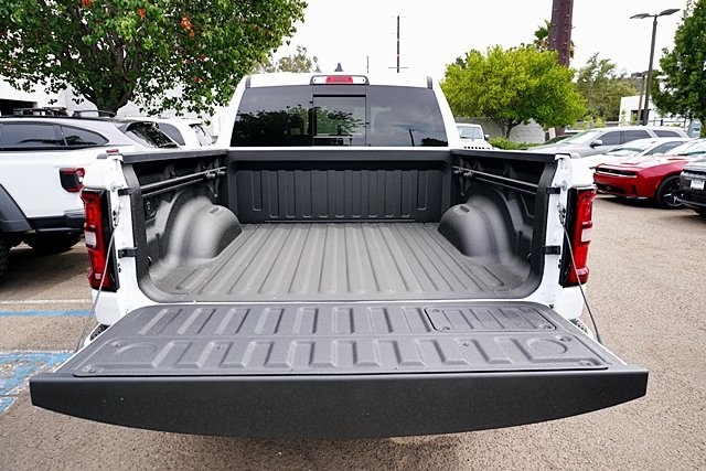 New 2026 Bright White Clear-Coat Exterior Paint RAM Laramie image 18