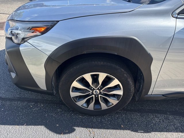 2023 Subaru Outback Limited photo 4