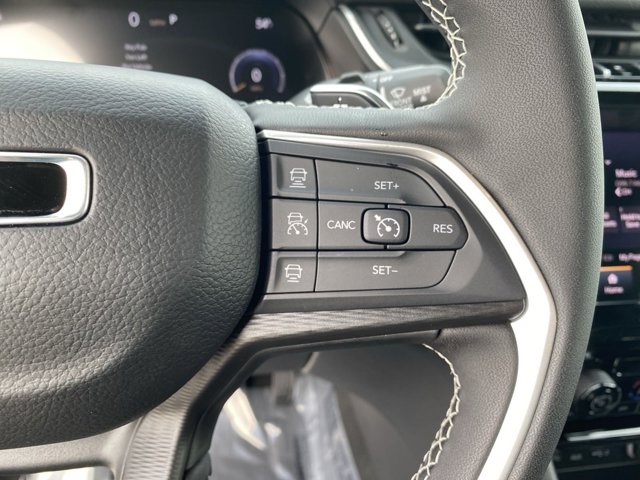 2025 Jeep Grand Cherokee Laredo X photo 23