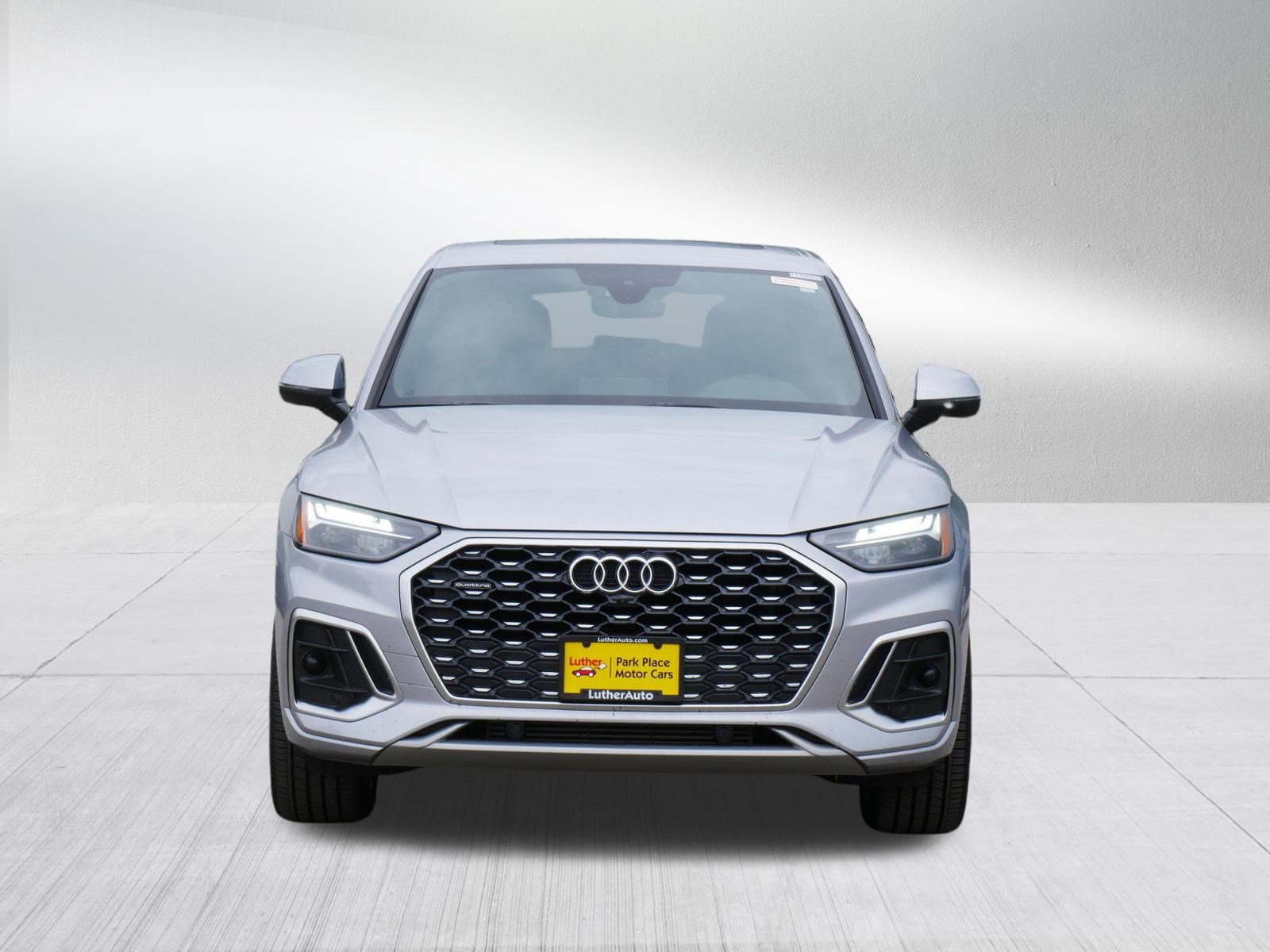 2022 Audi Q5 Sportback S line Premium Plus photo 2