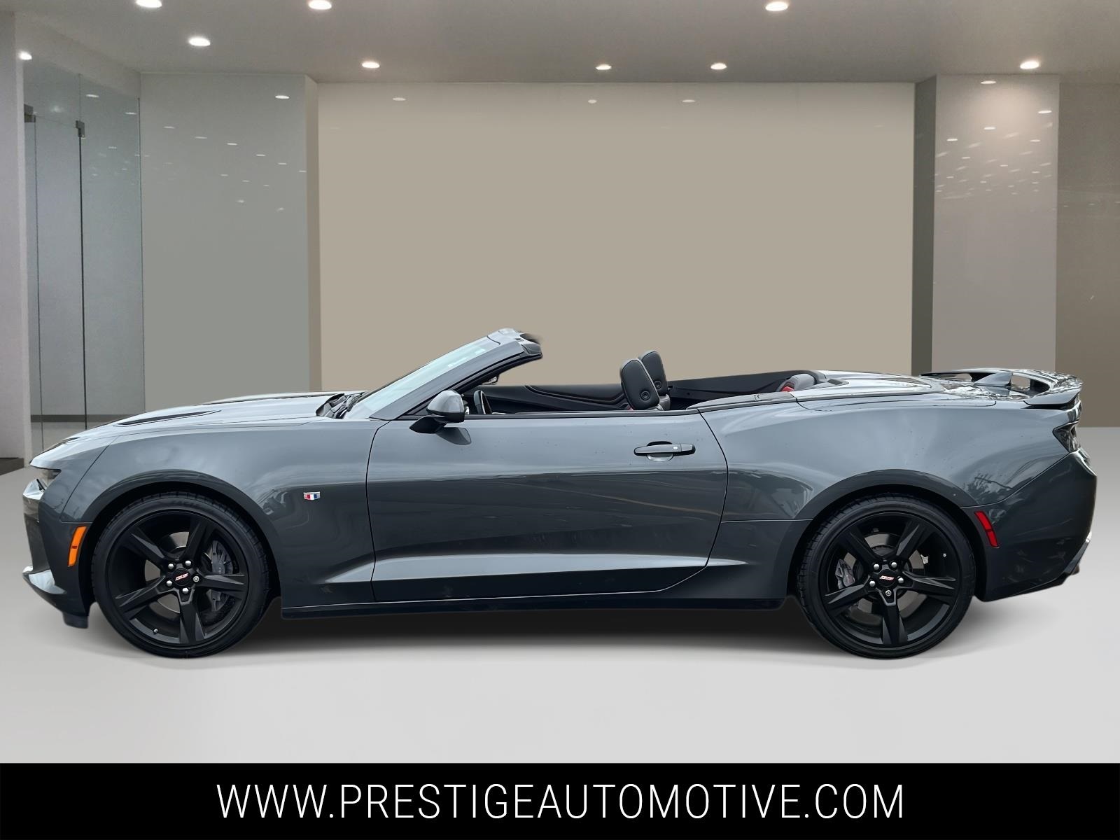 2017 Chevrolet Camaro 2SS photo 3