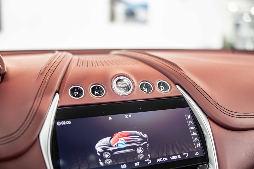 2021 ASTON MARTIN DBX - Image 27