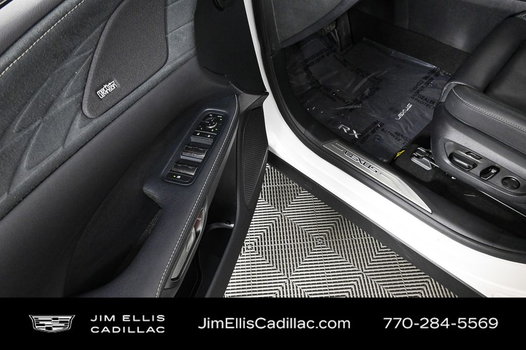 2024 Lexus RX Luxury photo 8