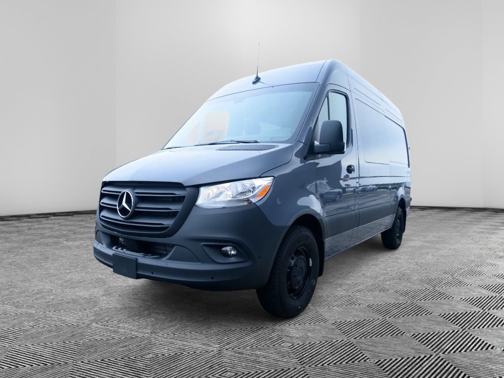 2026 Mercedes-Benz Sprinter Crew Van Base's photo