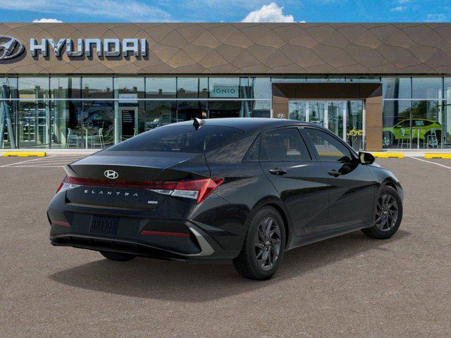 2025 Hyundai Elantra Hybrid Blue photo 4