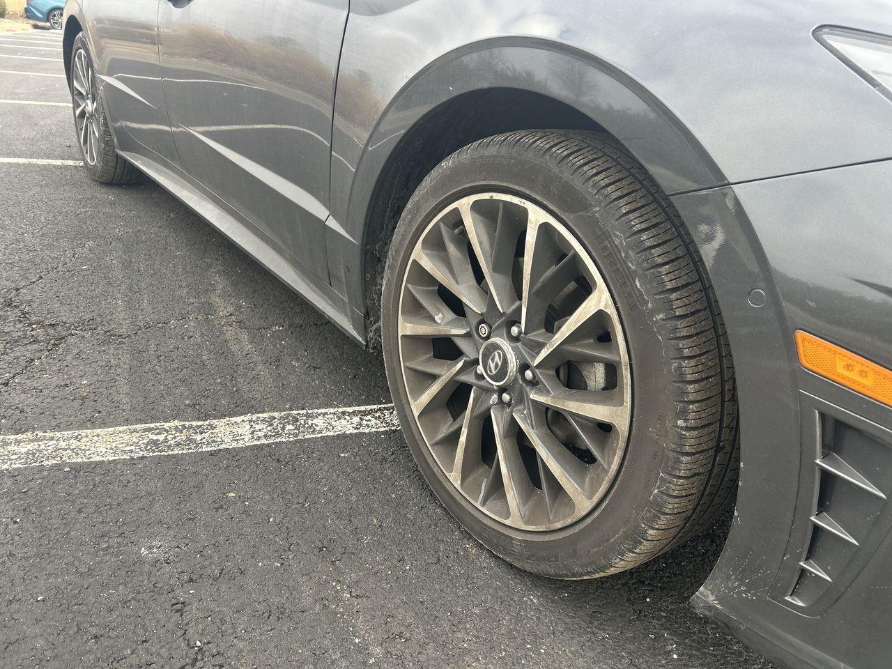 Used 2022 Hyundai Sonata Limited with VIN KMHL34J21NA179657 for sale in Kansas City