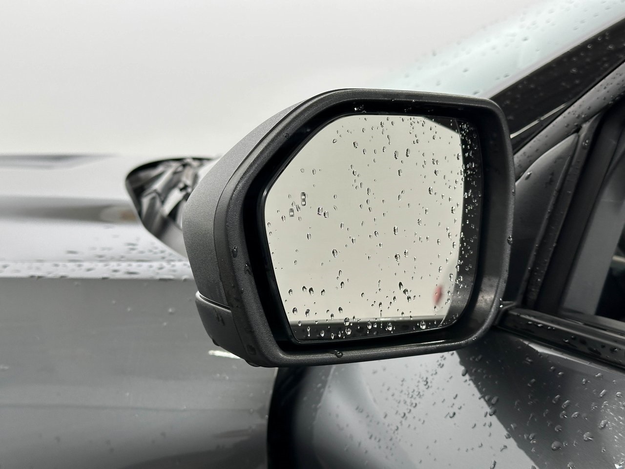 2022 Ford Explorer XLT photo 22