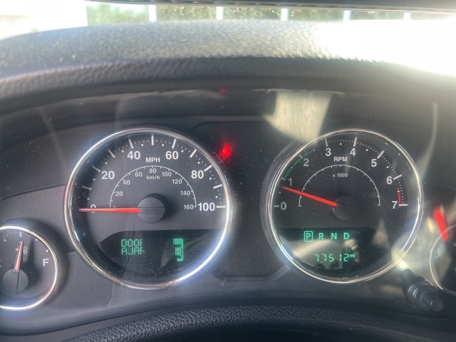 2017 Jeep Wrangler Unlimited Sport photo 2