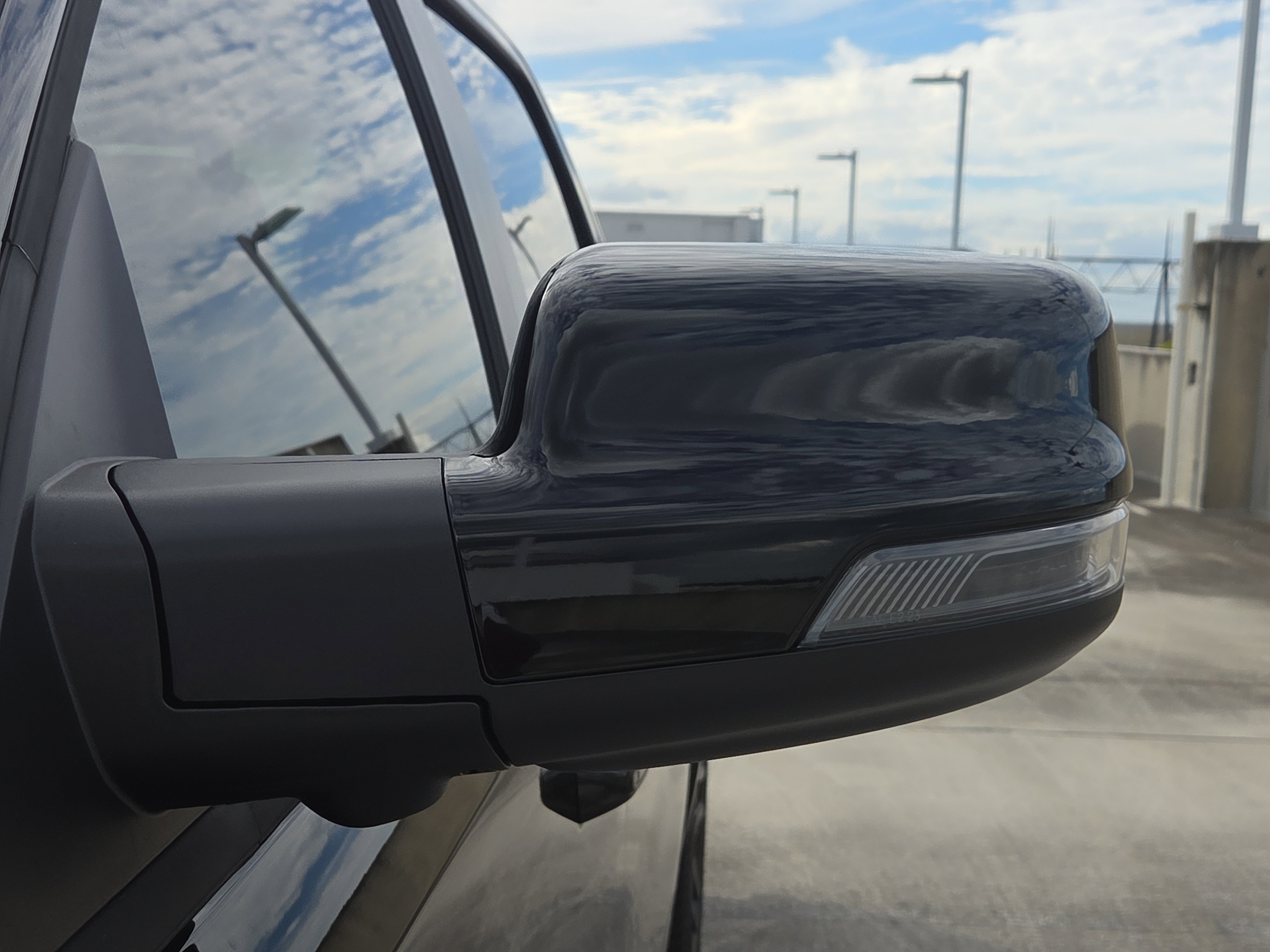 2026 Ram 1500 Limited photo 2