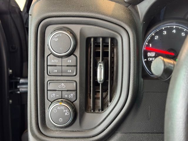 2022 Chevrolet Silverado 1500 Custom Trail Boss photo 30