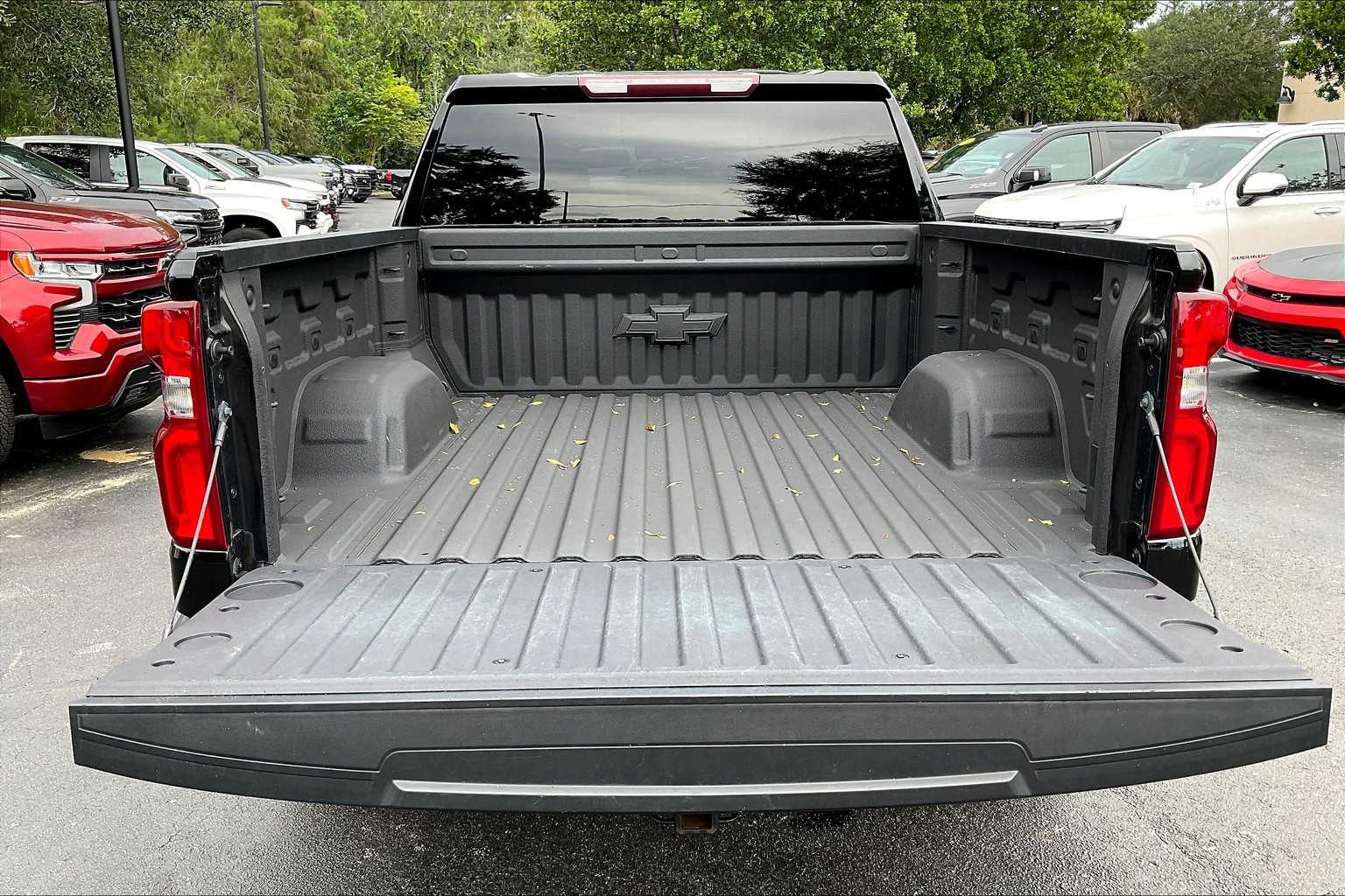 2021 Chevrolet Silverado 1500 RST photo 30