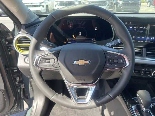 2025 Chevrolet Trax LT photo 26