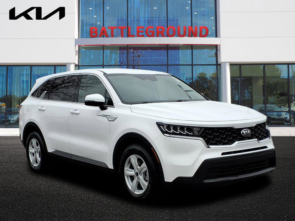 2021 Kia Sorento LX's photo