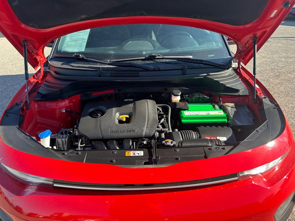 2022 Kia Soul LX photo 16