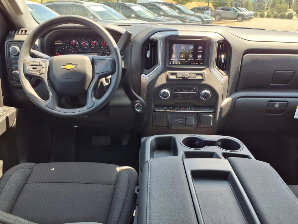 2026 Chevrolet Silverado 1500 Custom photo 18