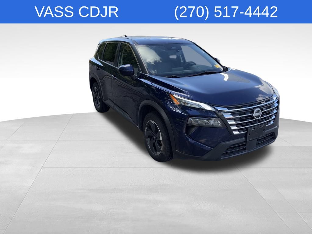 2024 Nissan Rogue SV photo 3