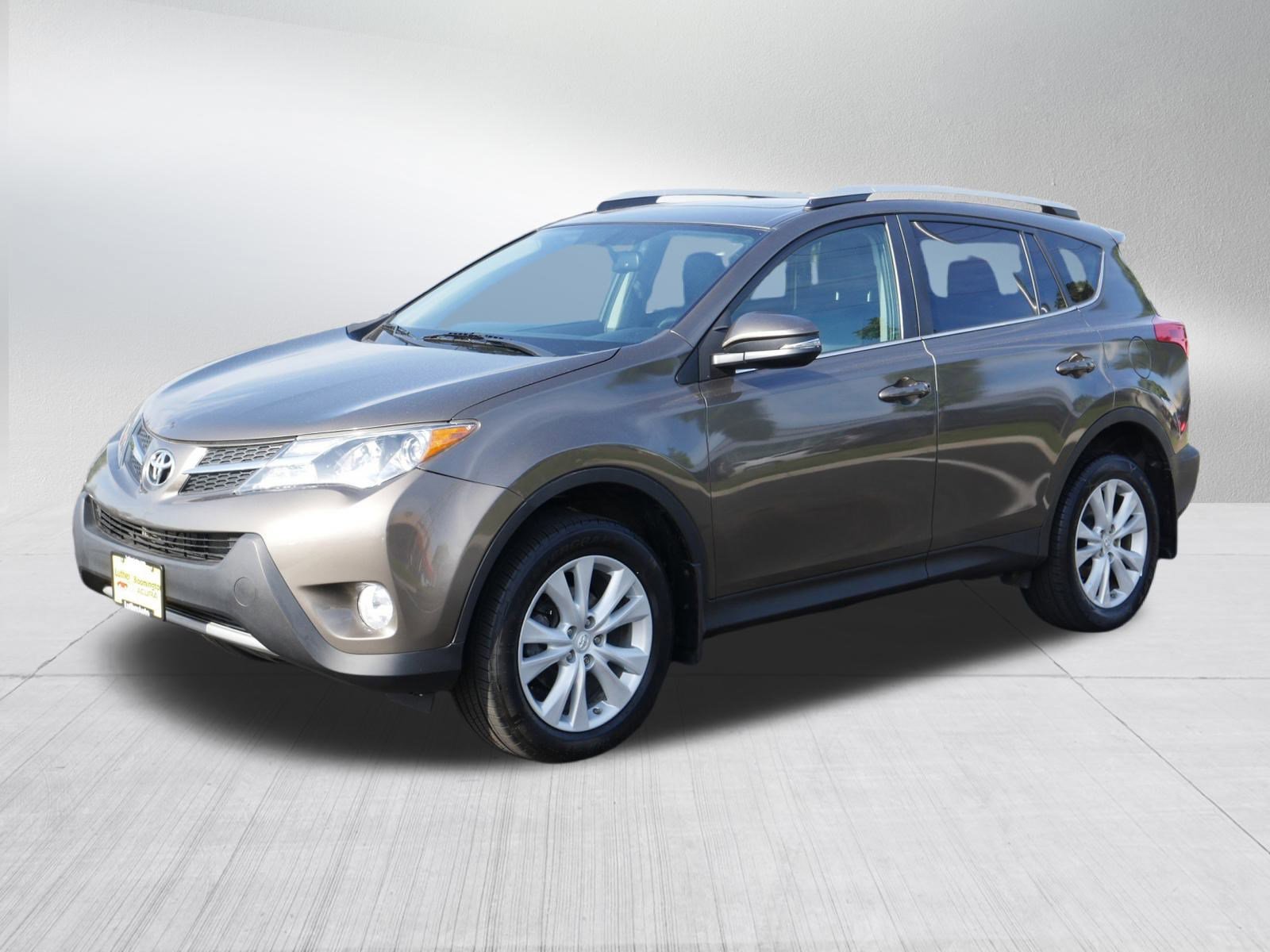 2013 Toyota RAV4 Limited photo 3