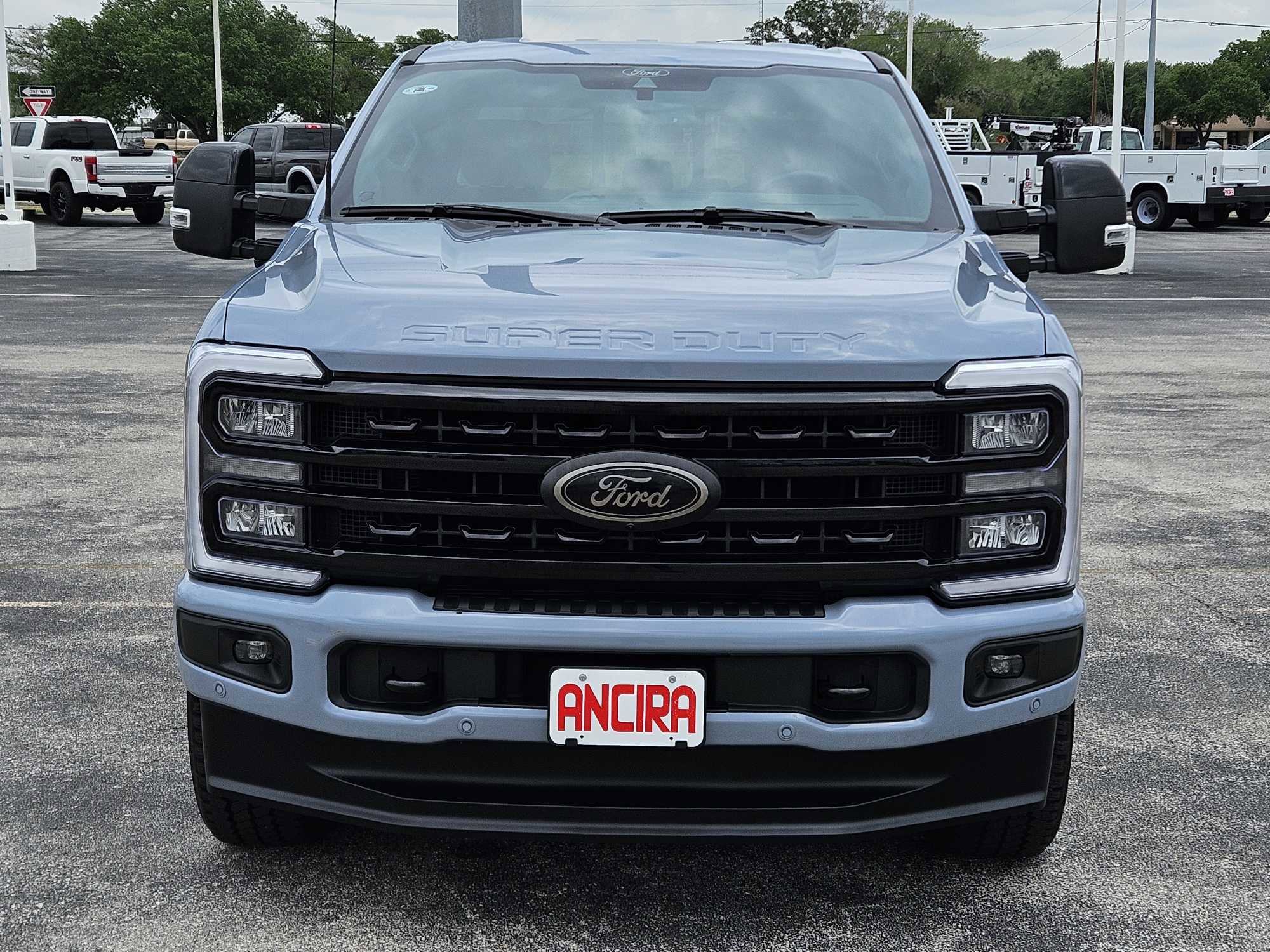 New 2024 Ford Super Duty F350® LARIAT Crew Cab in Floresville YC10212