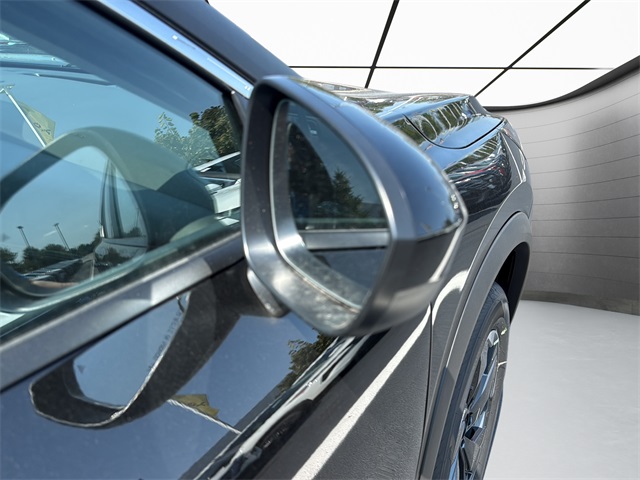 2026 Nissan Rogue SV photo 8